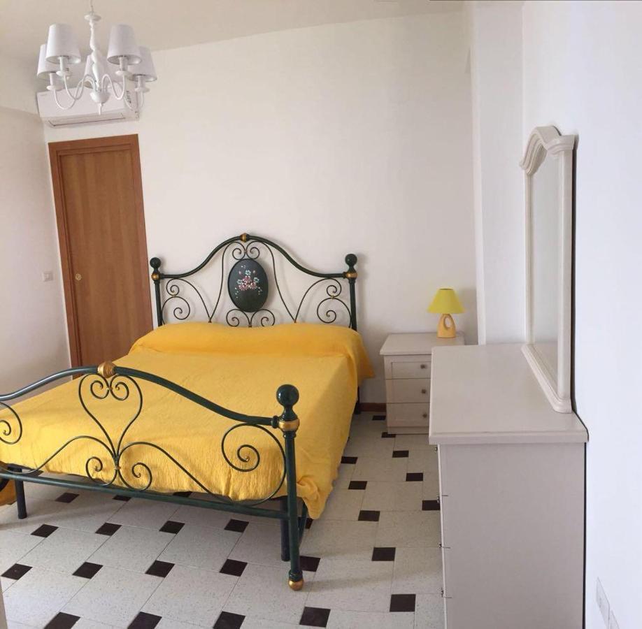 Le Zagare Apartments SantʼAlessio Siculo Exterior foto