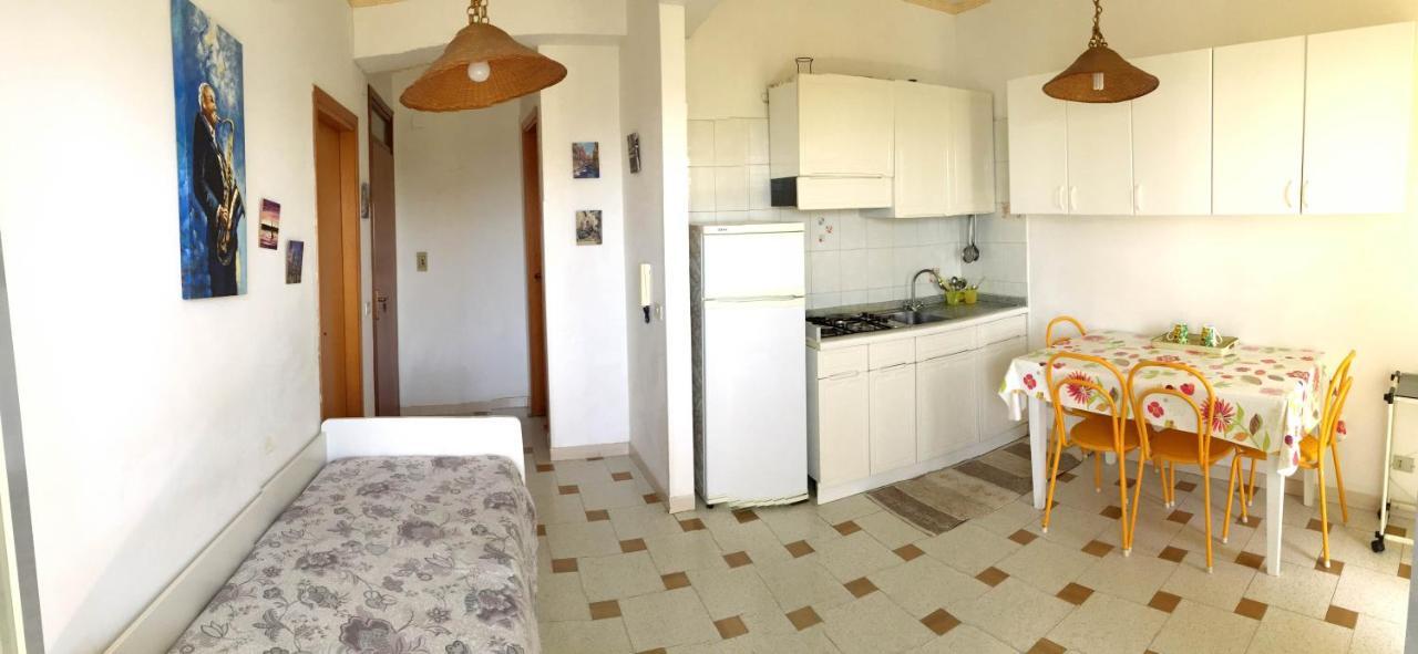 Le Zagare Apartments SantʼAlessio Siculo Exterior foto